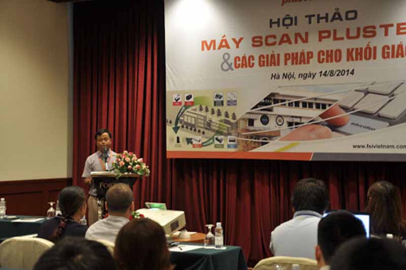 Anh Nguyễn Hùng Sơn phát biểu khai mạc hội thảo